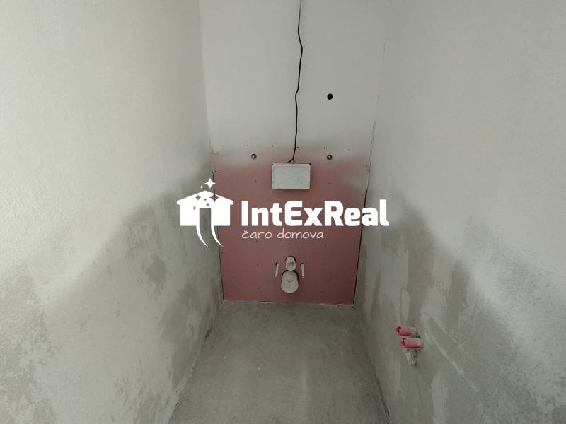 Posledný  2,5 izbový byt s terasou, na predaj, Galanta Východ, viac na: https://reality.intexreal.sk/