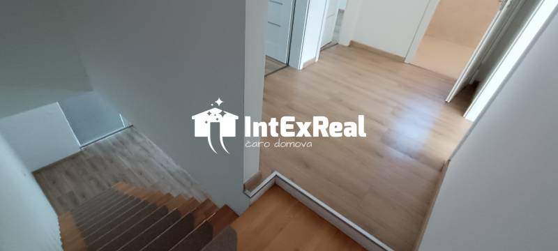 4 izbový dom na prenájom s tepelným čerpadlom, Galanta, viac na: https://reality.intexreal.sk/