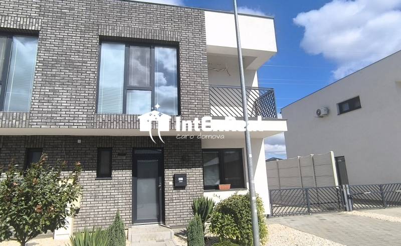 4 izbový dom na prenájom s tepelným čerpadlom, Galanta, viac na: https://reality.intexreal.sk/