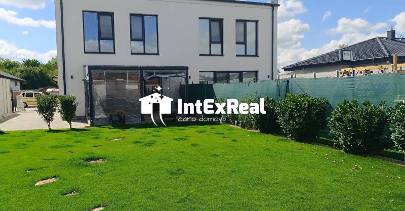 4 izbový dom na prenájom s tepelným čerpadlom, Galanta, viac na: https://reality.intexreal.sk/