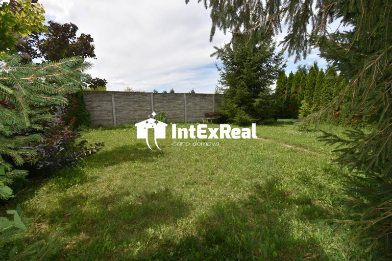 Útulný domov!  Na predaj rodinný dom, 7,8 á Čierny Brod, viac na: https://reality.intexreal.sk/