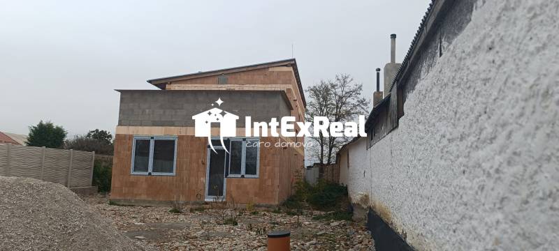 Novostavba, 3 izbový byt na predaj, Galanta, Hody, viac na: https://reality.intexreal.sk/