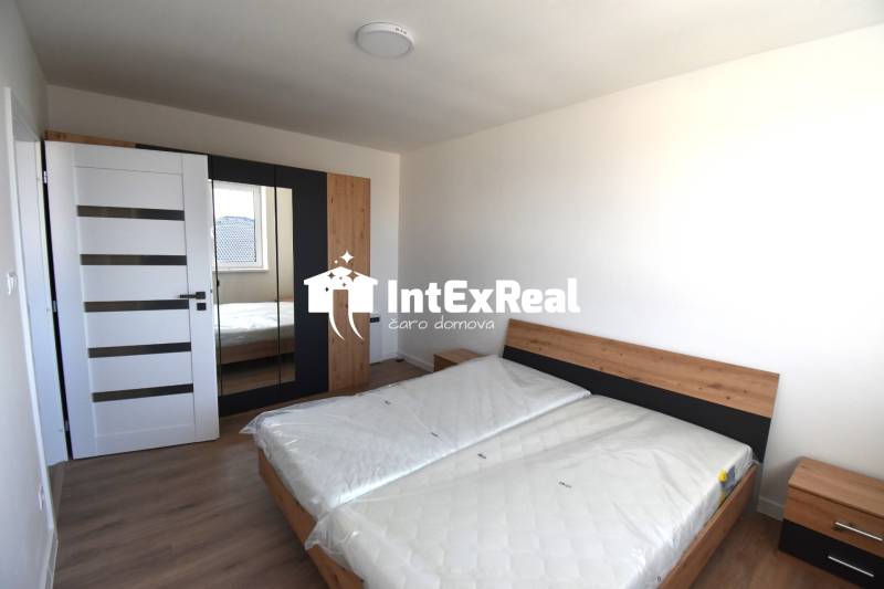  Novostavba 4 izbový RD na predaj, Mládežnícka štvrť, Galanta, viac na: https://reality.intexreal.sk/