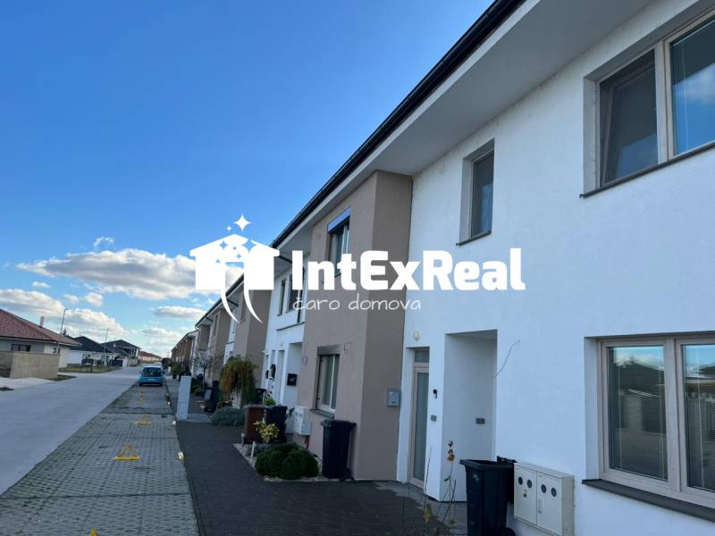 Pôvabný 1,5 izb. byt na prenájom, Mládežnícka štvrť Galanta