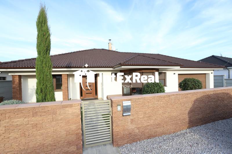 Pre náročných, vysnívaný domov na predaj, Veľký Meder, viac na: https://reality.intexreal.sk/