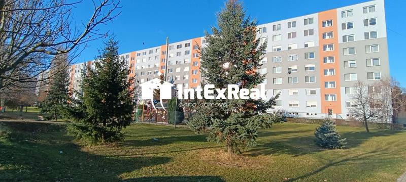 Zrekonštruovaný  3i byt,  predaj, Šaľa centrum, viac na: https://reality.intexreal.sk/