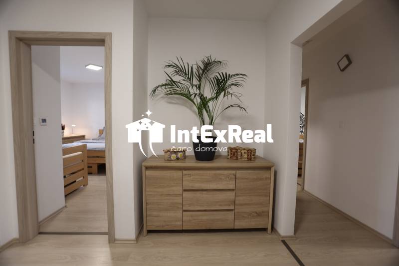 Pre náročných, vysnívaný domov na predaj, Veľký Meder, viac na: https://reality.intexreal.sk/