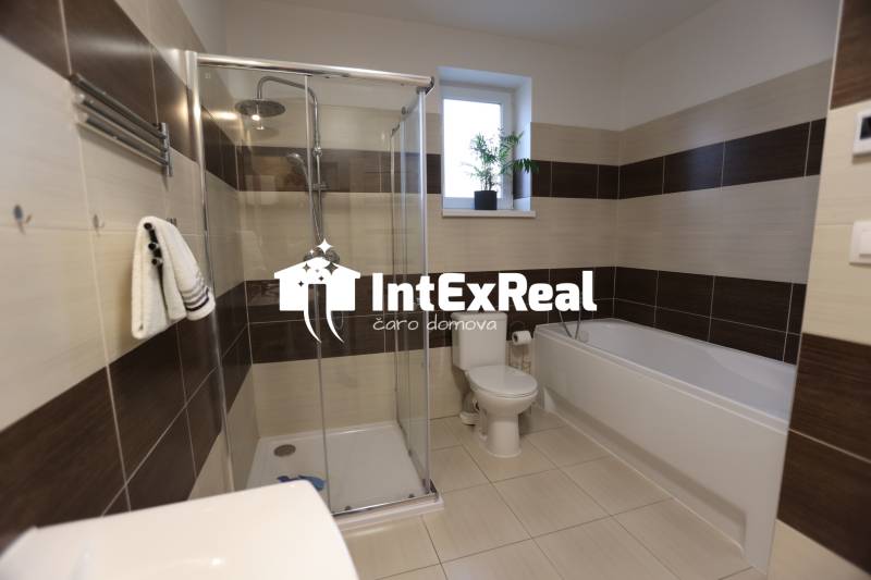 Pre náročných, vysnívaný domov na predaj, Veľký Meder, viac na: https://reality.intexreal.sk/