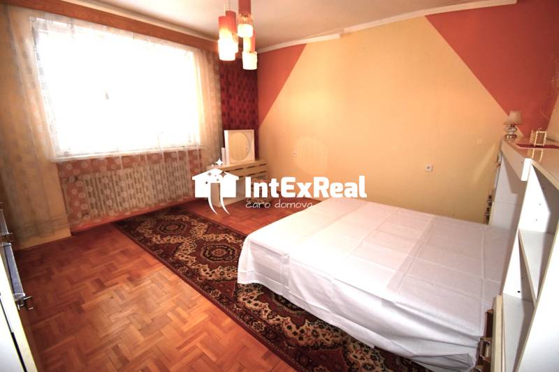 Rodinný dom s potenciálmi, na predaj Tešedíkovo,k viac na: https://reality.intexreal.sk/