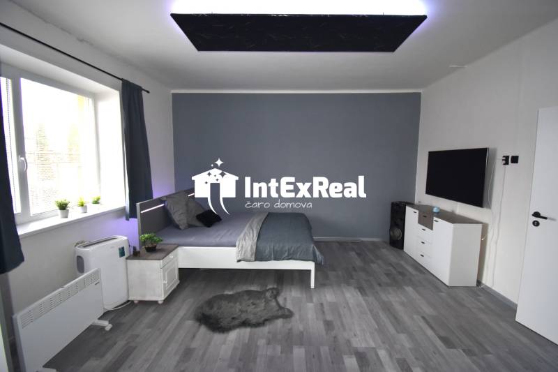 Vidiecky  dom  v tíšku , nová strecha, predaj, Horné Saliby, viac na: https://reality.intexreal.sk/