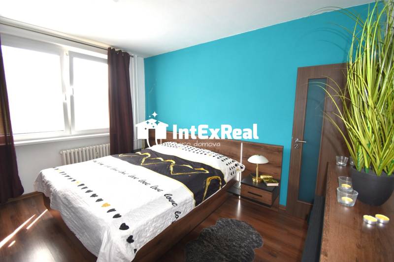 Veľkometrážny 3 izbový byt,  predaj, Šaľa centrum, viac na: https://reality.intexreal.sk/