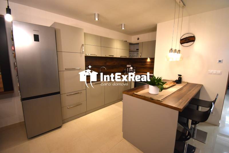 PRENÁJOM, Veľký  2 izbový byt, novostavba, Galanta, viac na: https://reality.intexreal.sk/