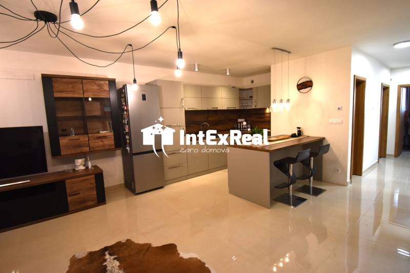 PRENÁJOM, Veľký  2 izbový byt, novostavba, Galanta, viac na: https://reality.intexreal.sk/