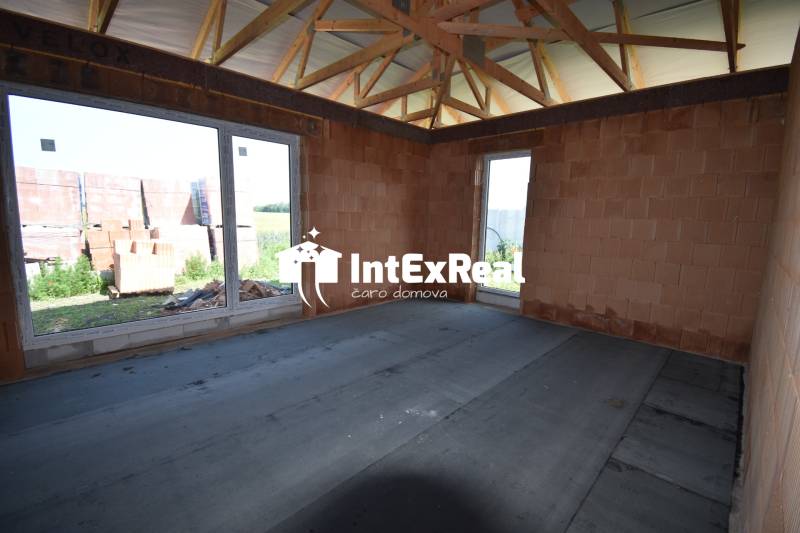 Novostavby, 4 i domy s terasou, tepelným čerpadlom, Topoľnica, viac na: https://reality.intexreal.sk/
