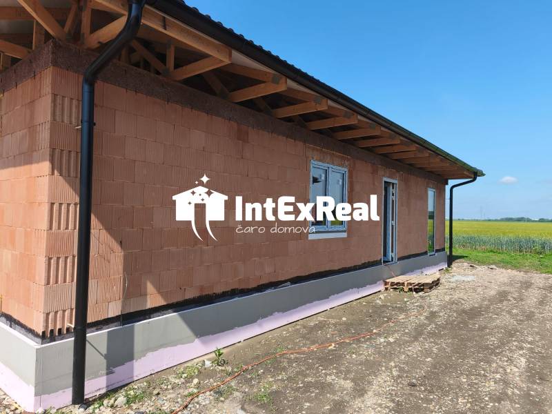 Novostavby, 4 i domy s terasou, tepelným čerpadlom, Topoľnica, viac na: https://reality.intexreal.sk/