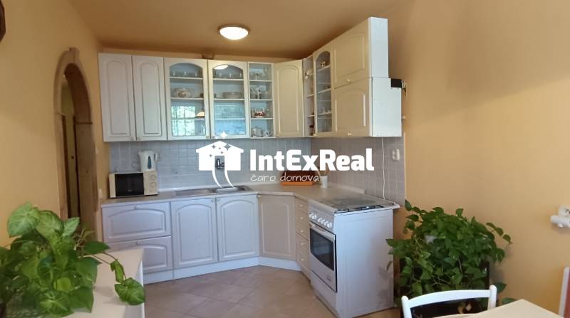 Priestranný 3 izbový byt, Galanta,  ul. Zoltána Kodálya, viac na: https://reality.intexreal.sk/