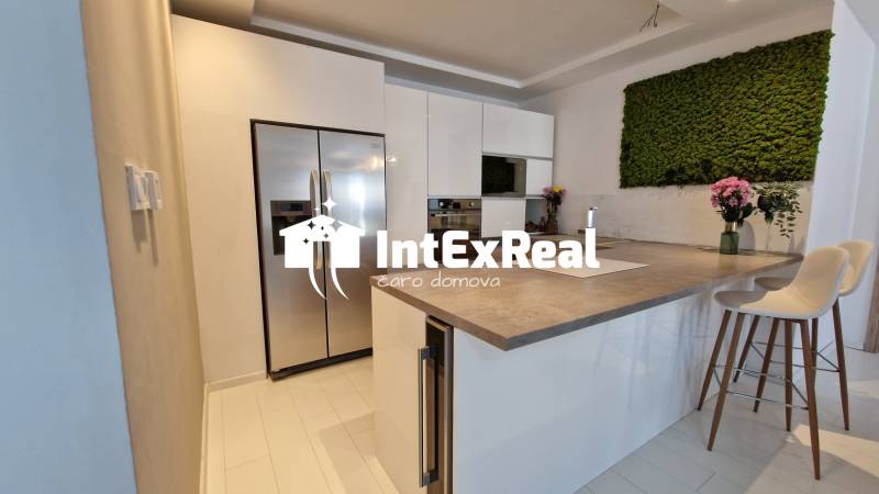 Novostavba so zaujímavými detailmi, na predaj Galanta Kolónia , viac na: https://reality.intexreal.sk/