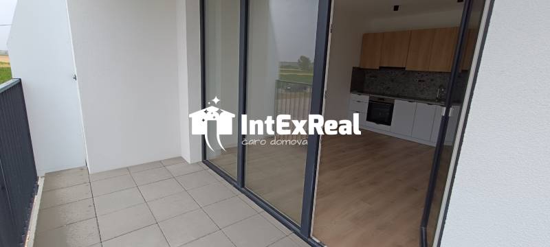 NOVOSTAVBA – 2- a 3-izbové byty na prenájom v Mostovej, viac na: https://reality.intexreal.sk/