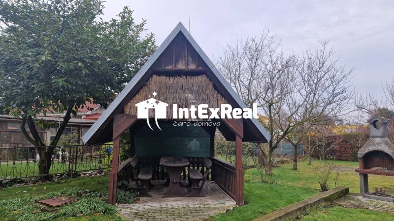 Bývanie na vidieku, dom s netradičnou kvalitou, Trstice, viac na: https://reality.intexreal.sk/