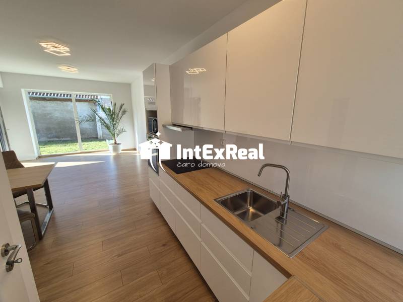 Prenájom pre náročných, rodinný dom, P, v súkromí, Mostová, viac na: https://reality.intexreal.sk/