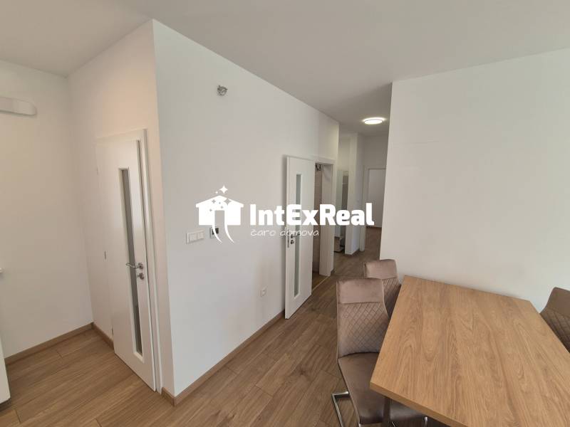 Prenájom pre náročných, rodinný dom, P, v súkromí, Mostová, viac na: https://reality.intexreal.sk/