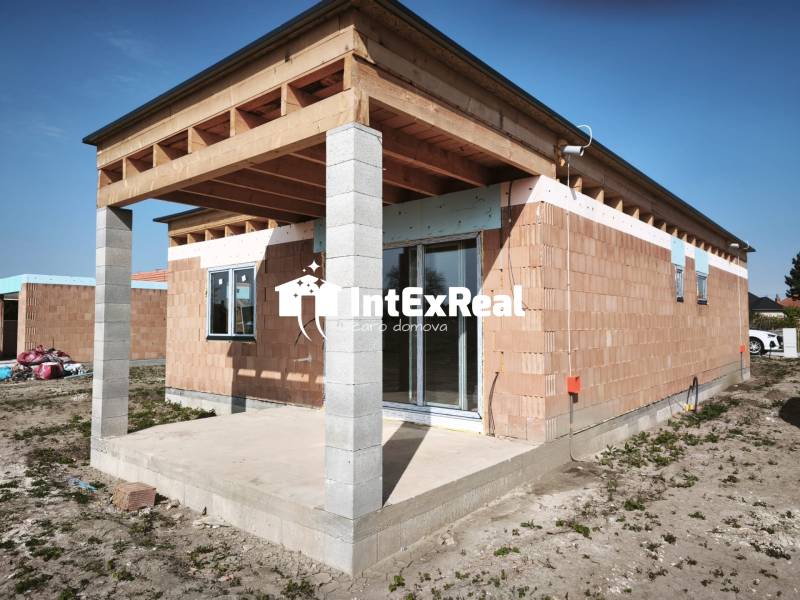 Slnečnica, 4 izbové moderné bývanie, novostavba, Čierny Brod , viac na: https://reality.intexreal.sk/