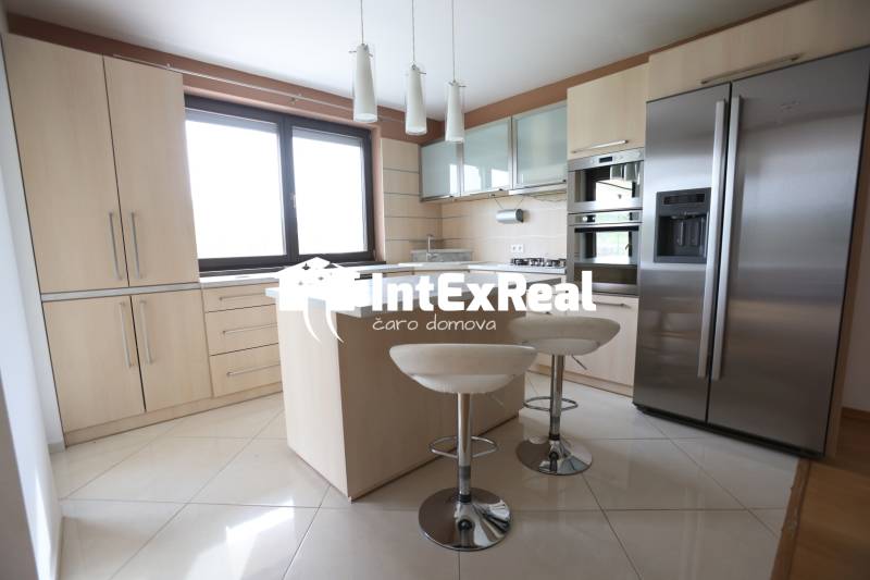 VIDEO! Pre náročných, vysnívaný domov na predaj, Baloň, viac na: https://reality.intexreal.sk/