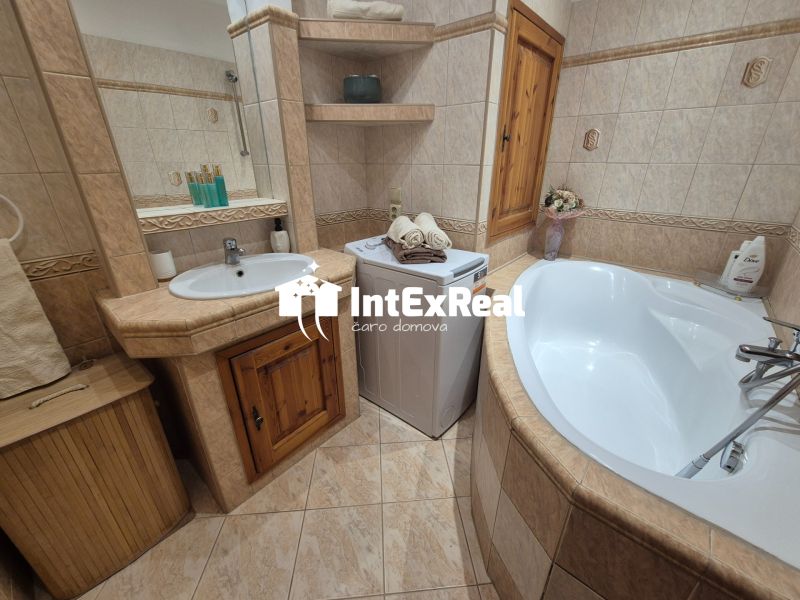 Veľkometrážny 3 i. BYT, loggia, pivnica, na predaj  Galanta, Sever, viac na: https://reality.intexreal.sk/