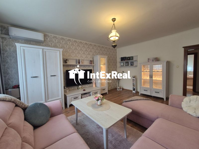 Veľkometrážny 3 i. BYT, loggia, pivnica, na predaj  Galanta, Sever, viac na: https://reality.intexreal.sk/