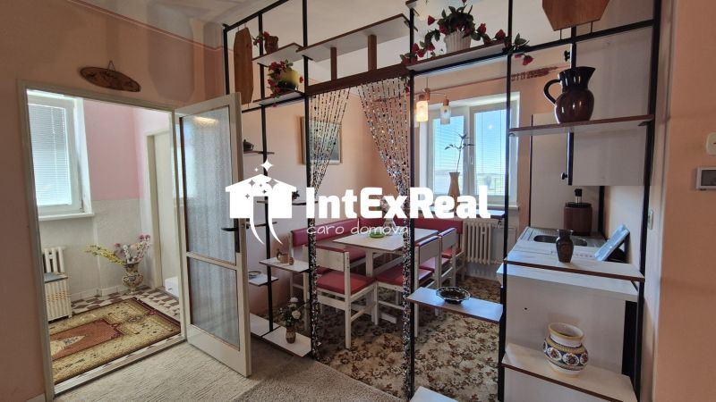 Rodinný  dom  s novou strechou, predaj, Košúty, viac na: https://reality.intexreal.sk/