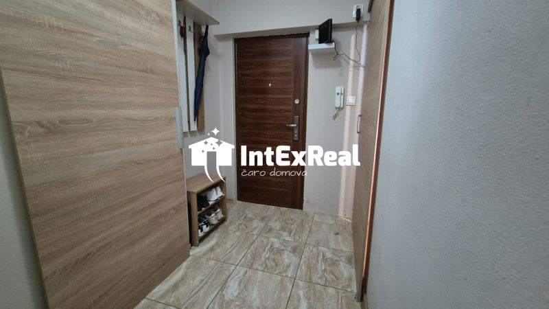 Klimatizovaný 1 izb. byt, predelený na 2 izbový, predaj Galanta, Sever, viac na: https://reality.intexreal.sk/