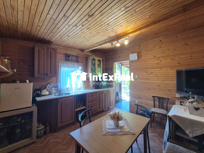 Záhrada s vírivkou, záhradným domčekom, Galanta, Sever, viac na: https://reality.intexreal.sk/
