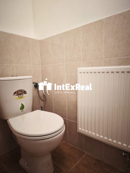 Prenájom obchodno-administratívneho priestoru , Šaľa  centrum, viac na: https://reality.intexreal.sk/