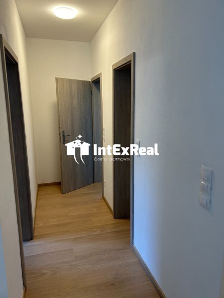 Na prenájom veľký 2 izbový byt,Košúty, viac na: https://reality.intexreal.sk/