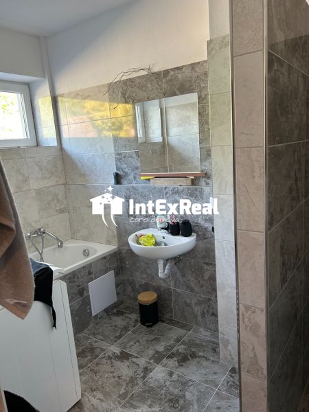 Na prenájom veľký 2 izbový byt,Košúty, viac na: https://reality.intexreal.sk/