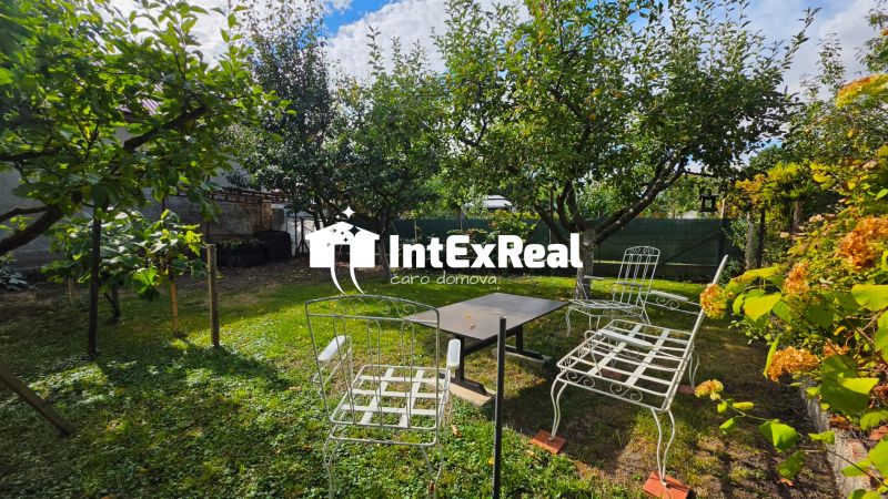Útulný 4i rodinný dom a veľkým potenciálom, Trstice, viac na: http://reality.intexreal.sk/